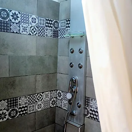 Apartamento Entier Avec Jardin Agde